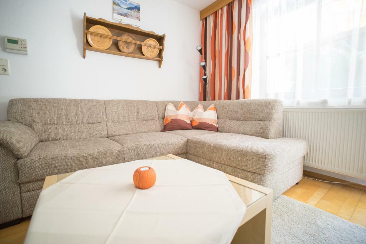 Haus Berta Lägenhet Leutasch Exteriör bild